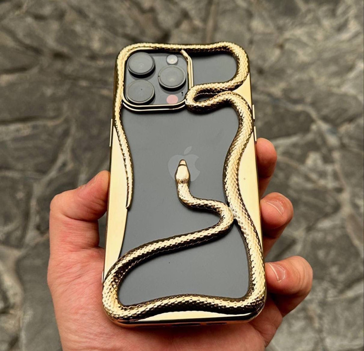 Imperial Gold Snake iPhone Case – Hamrah Accessory