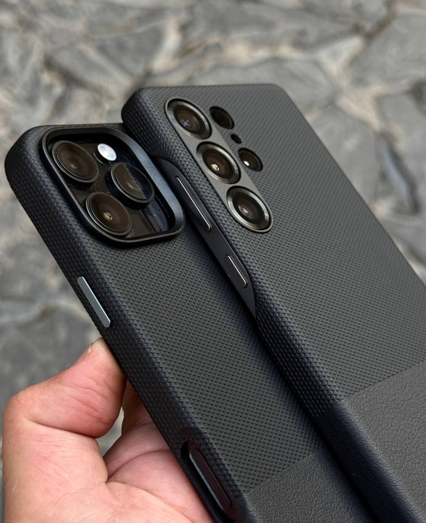 قاب لوکس آیفون مدل فایبر لدر — Hamrah Accessory