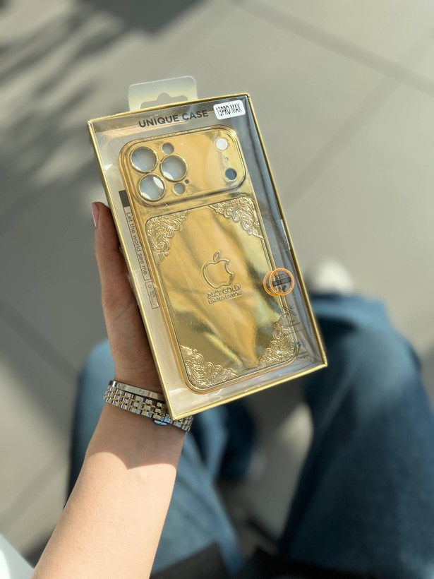 قاب آیفون با محافظ دور لنز